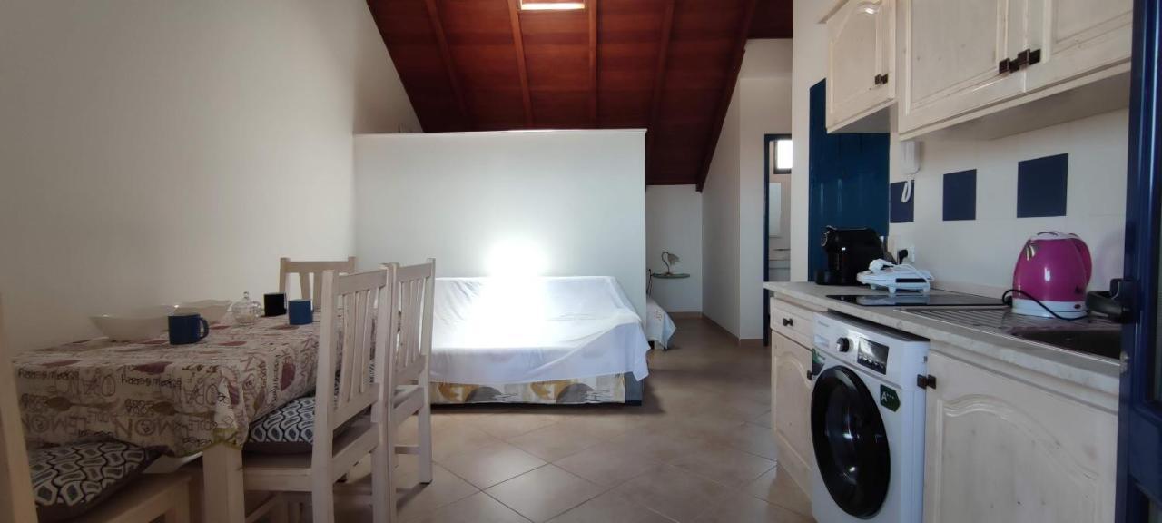 Sal Service New Studio Penthouse Santa Maria Buitenkant foto